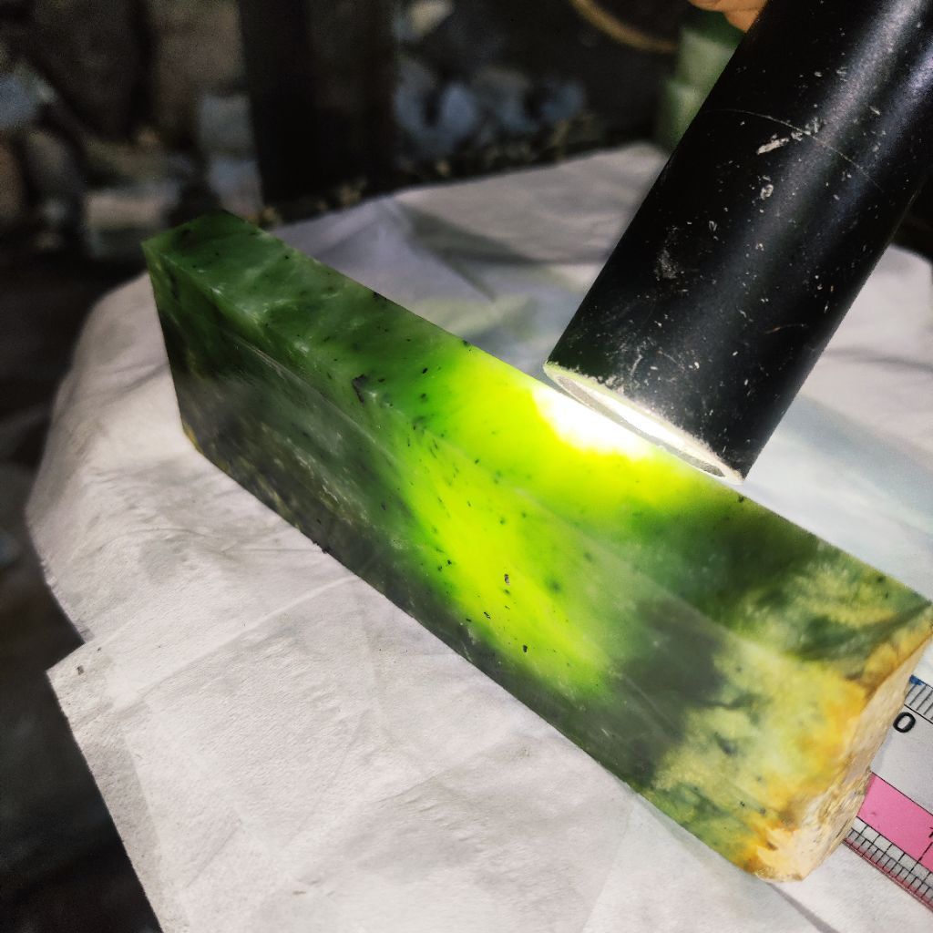 batu giok nephrite slabs - Jade
