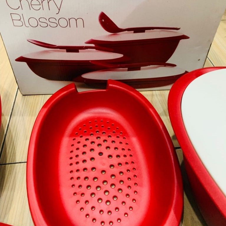 TUPPERWARE Cherry Blossom Preloved Tanpa Sendok