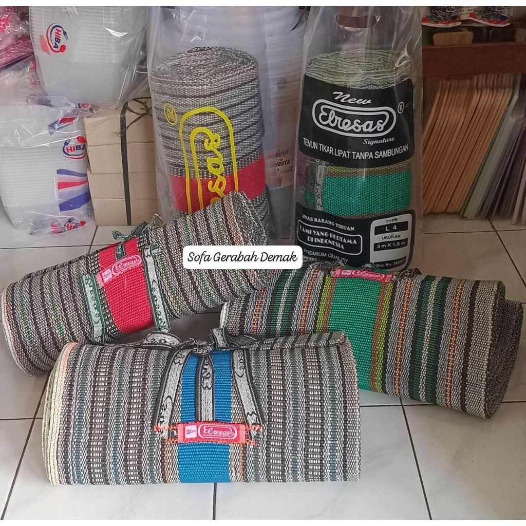 Tikar Lipat Jumbo 200x300cm Tebal Tanpa Sambungan