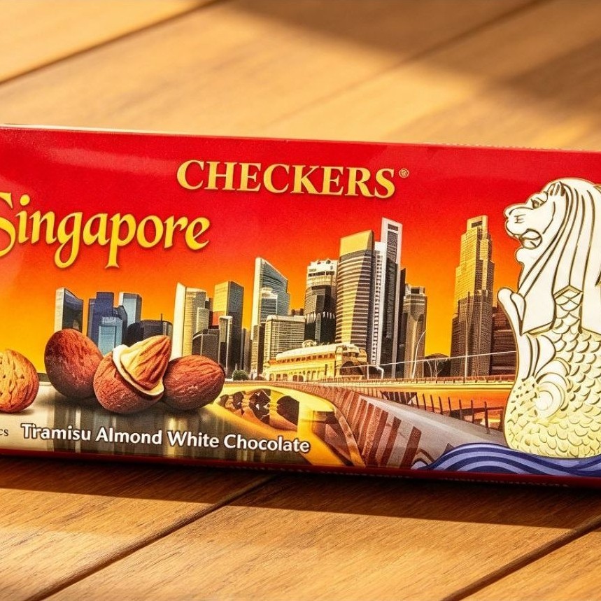 Checkers Chocolate Merlion Singapore 40 Gram - 1 box isi 7 pcs coklat - Impor Singapore