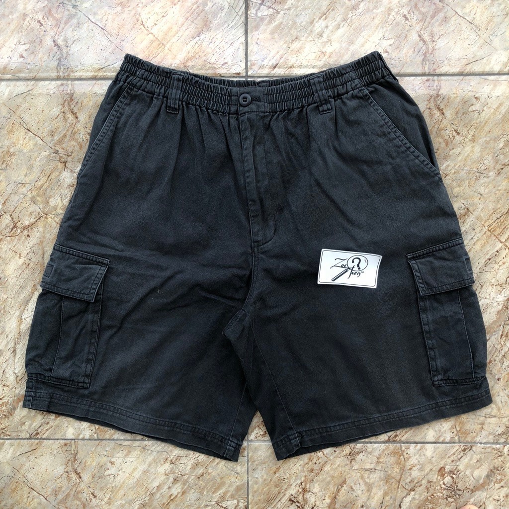 CELANA PENDEK UNIQLO CARGO 0610