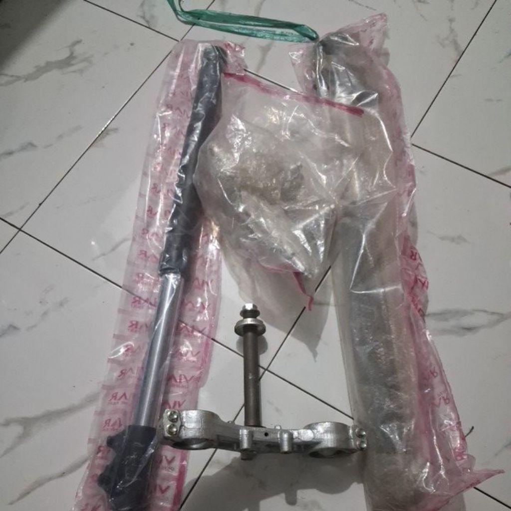 shock depan usd viar 150cc original