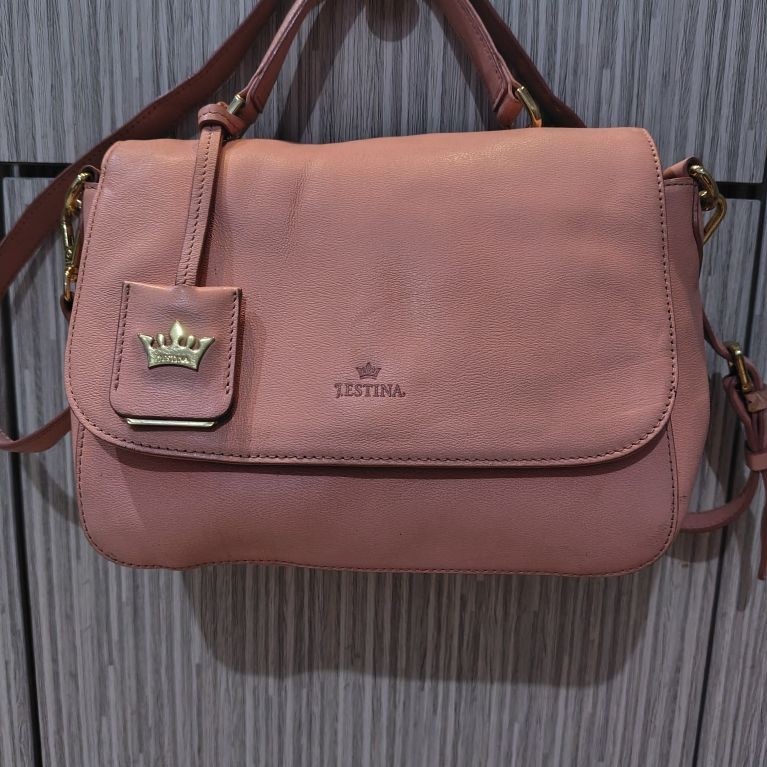 J.ESTINA. Sling bag kulas/bukan barang baru/baca DESKRIPSI