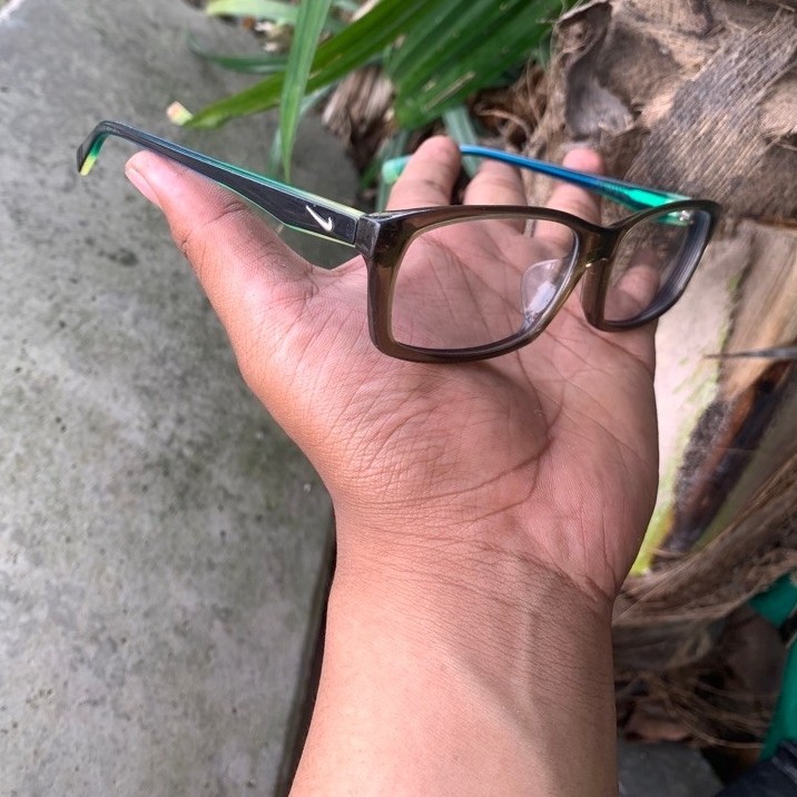 kacamata nike second preloved