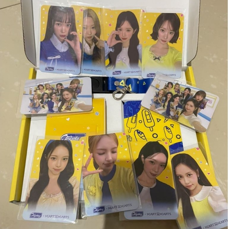 HEARTS2HEARTS X JOYDAY (CETAKAN PERTAMA)