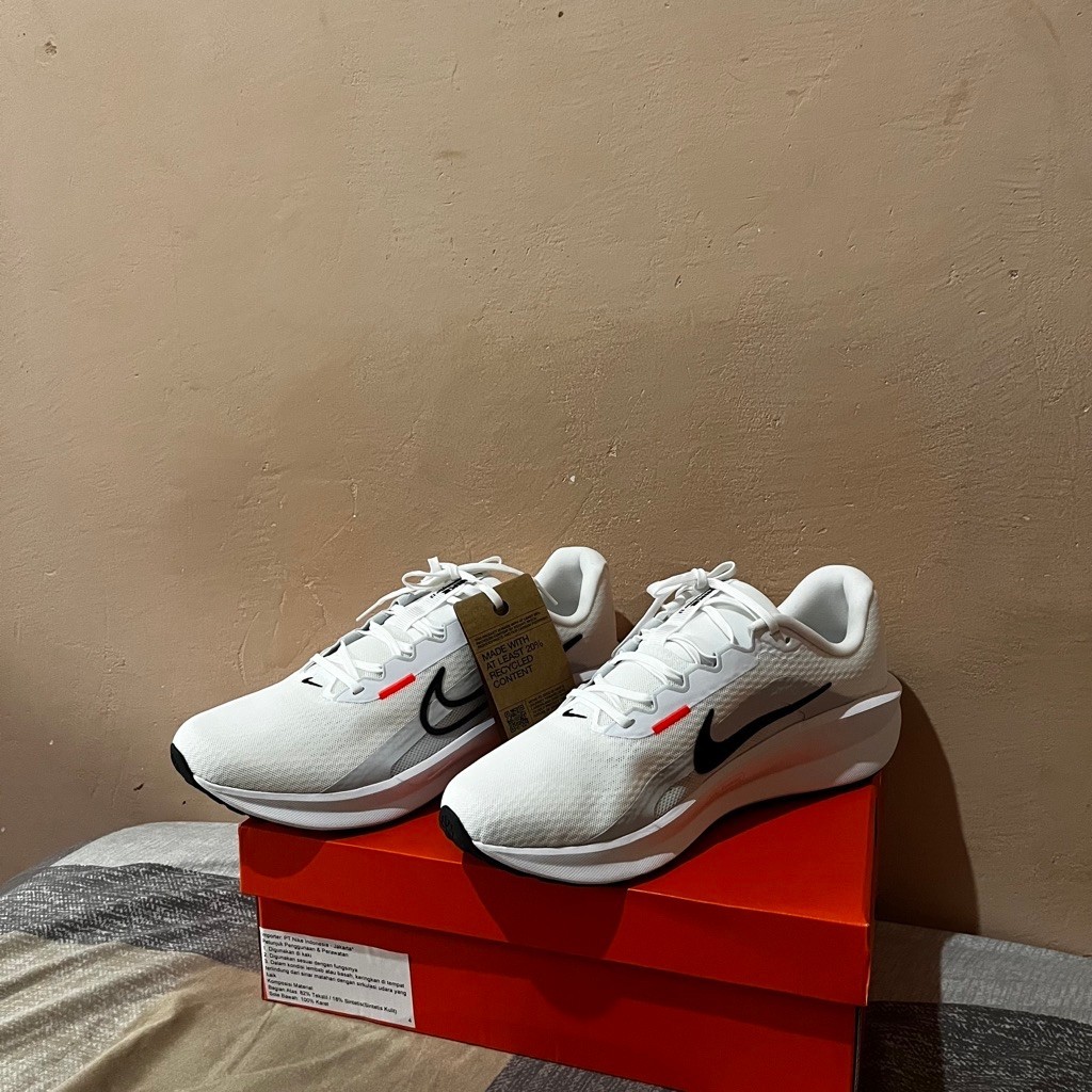 Nike Downshifter 13 Size 46