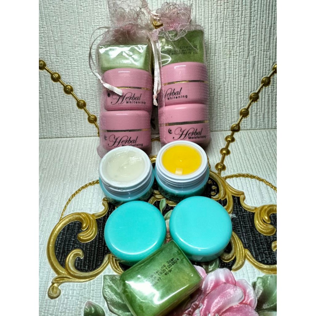1 set Cream Herbal Algae Pink / Krim Herbal Hijau / Cream Walet Herbal