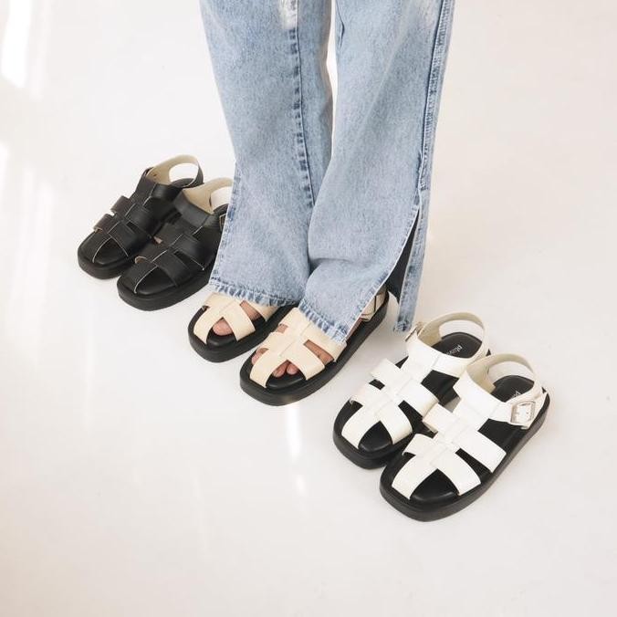 

Pluvia VISSER Sandal Tali Wanita Platform Sandals Karet JS