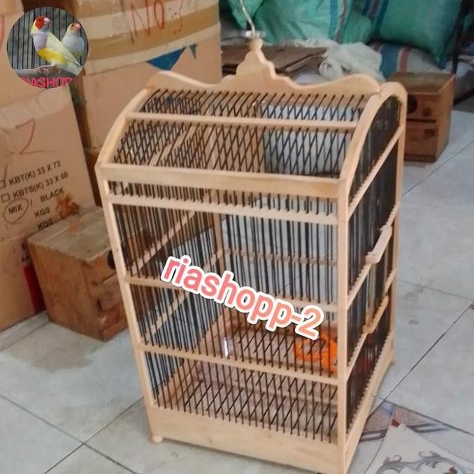 kandang burung kayu mentah