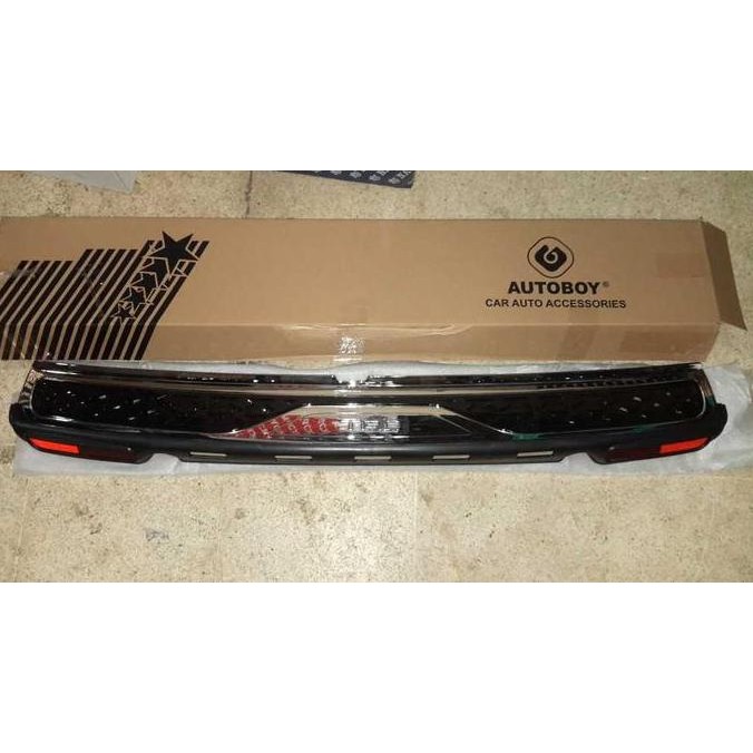 Sillplate New Fortuner TRD