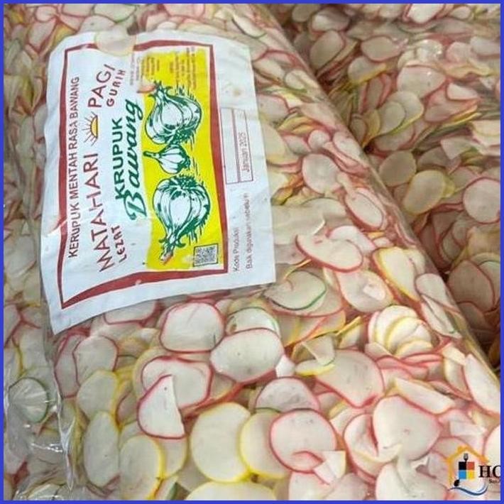 

KERUPUK BAWANG, IKAN DAN UDANG MENTAH MATAHARI PAGI 1 BAL 4,8KG
