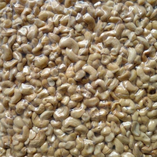 

Kacang Mede Kacang Mete Murah Mentah Utuh Standar Berat 1Kg Grade Wb/Lbw Allshop