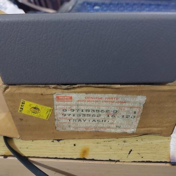 Promo Tempat Asbak Mobil Isuzu Panther Kotak/Capsul Original COD