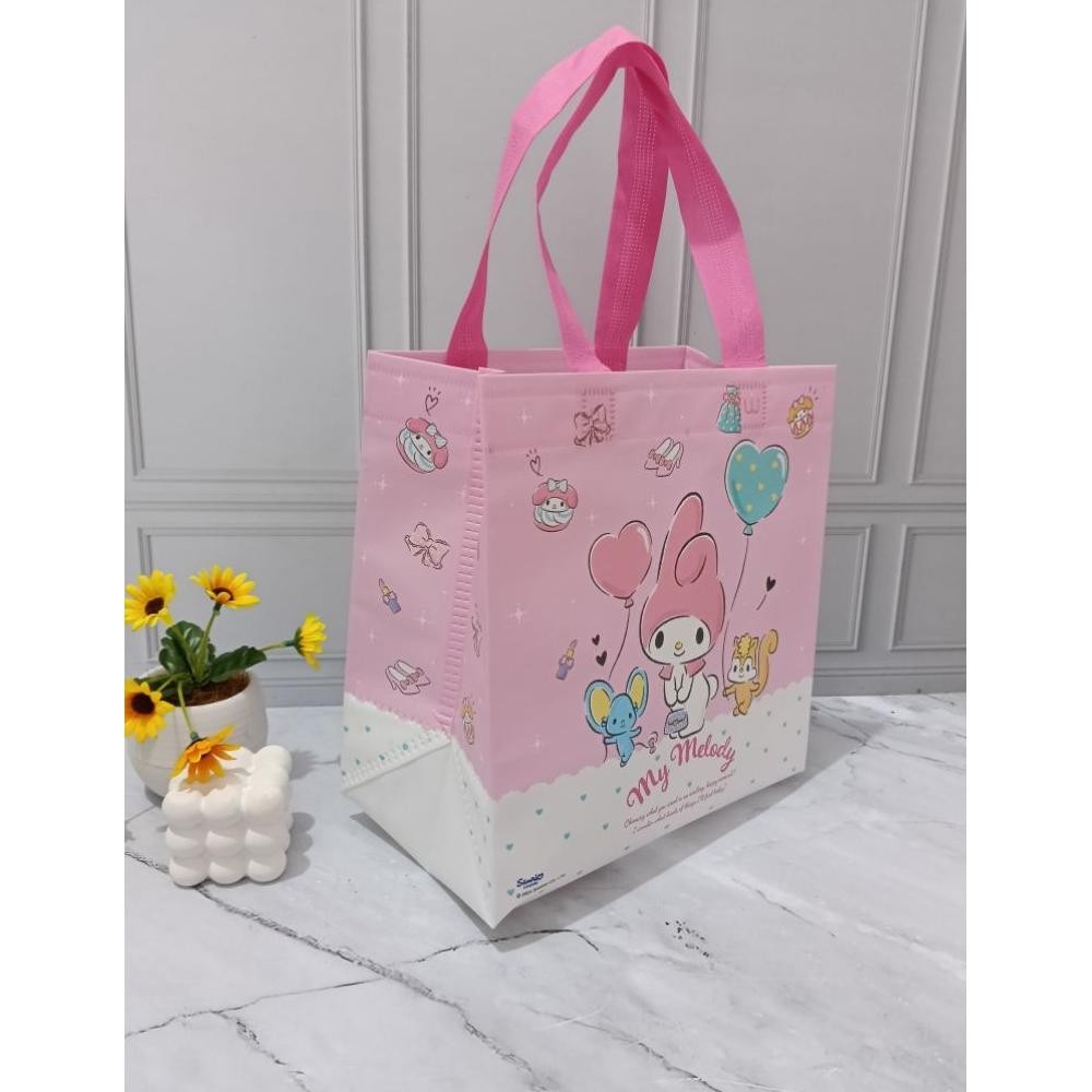 

Fue-K5X20 Goodiebag Ulang Tahun 25X25X15 Bento[Lusinan Isi 12Pcs] - Tas Ulang Tahun Baby Dino Jy-56