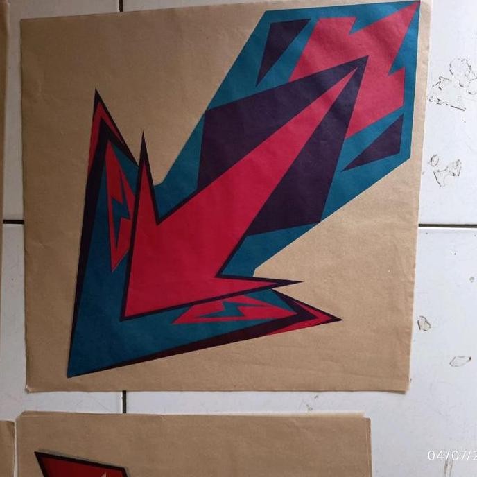 

kertas layangan sablon 2warna 100 lembar A "hanya kertasnya saja