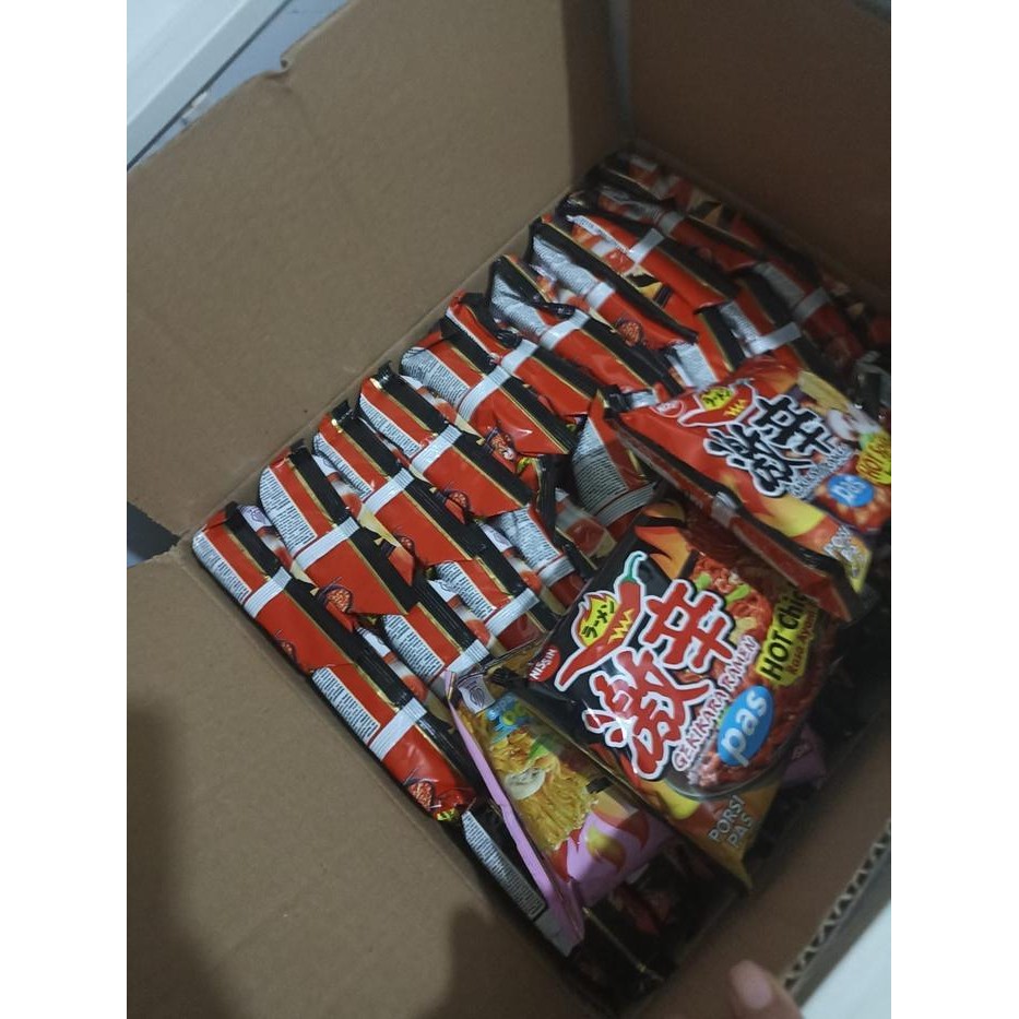 

ES Mie Nissin Gekikara Ramen PAS,SAMYANG,MIE GORENG,MIE REBUS Instan Pedas Noodles Ayam Food - HOT SPICY