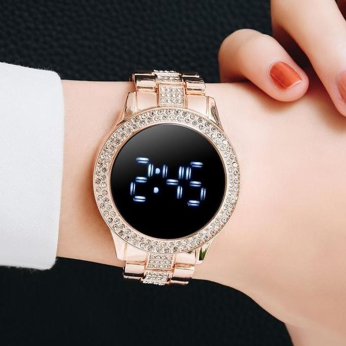 Jam Fashion Led Petak Bonus Kotak , Gelang Dan ( Dsj - 014 )Kemewahan Bercahaya Analog Watches Emas 