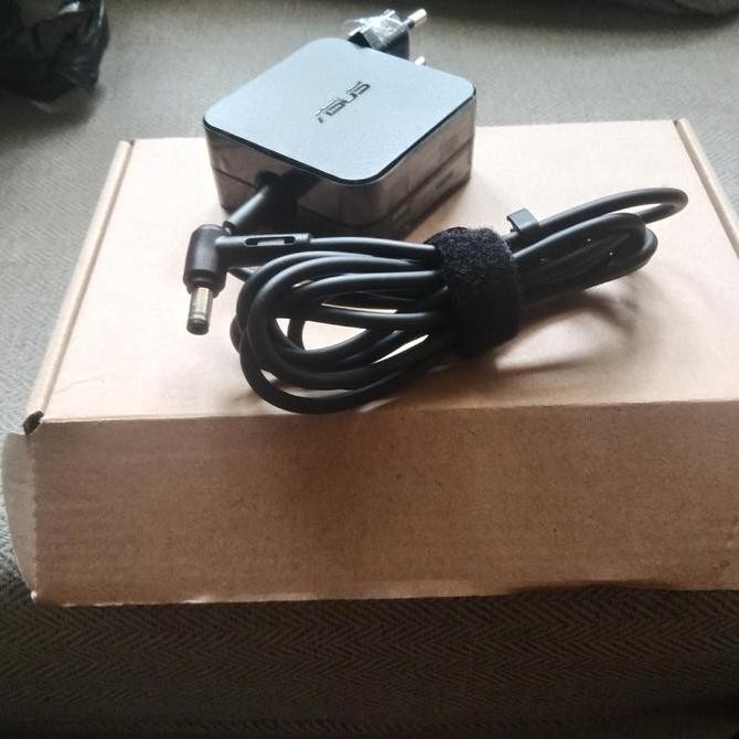 Adaptor cahrger laptop Asus 19v 2.37A