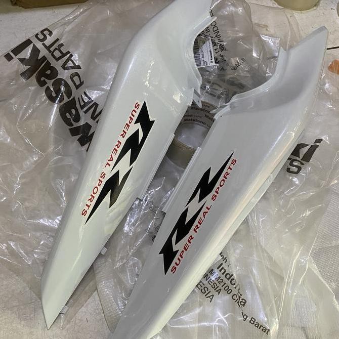 Body belakang Ninja rr new SE putih 2013 2014 Original
