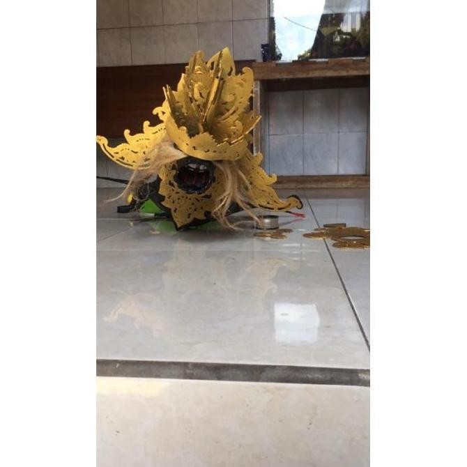 (Good) LAYANGAN JANGGAN BALI LEBAR 15 TOPENG RIASAN BISA DI LIPAT