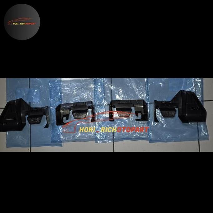 Cover Tutup Kaki Jok Tengah bawah Bagian Belakang Avanza Xenia Veloz 2022 orinal satuan