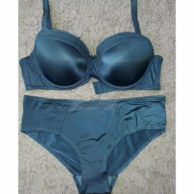 BRA SET C&A BIG SIZE BESAR BH JUMBO (LA SENZA PIERRE CARDIN WACOAL HNM