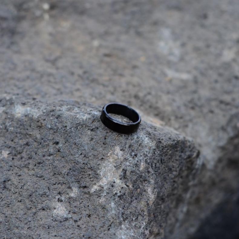 Top Today Cincin Titanium Couple Pria Wanita Kapel Cople Coupel Sama Pacar Orion Black Stainless Ste