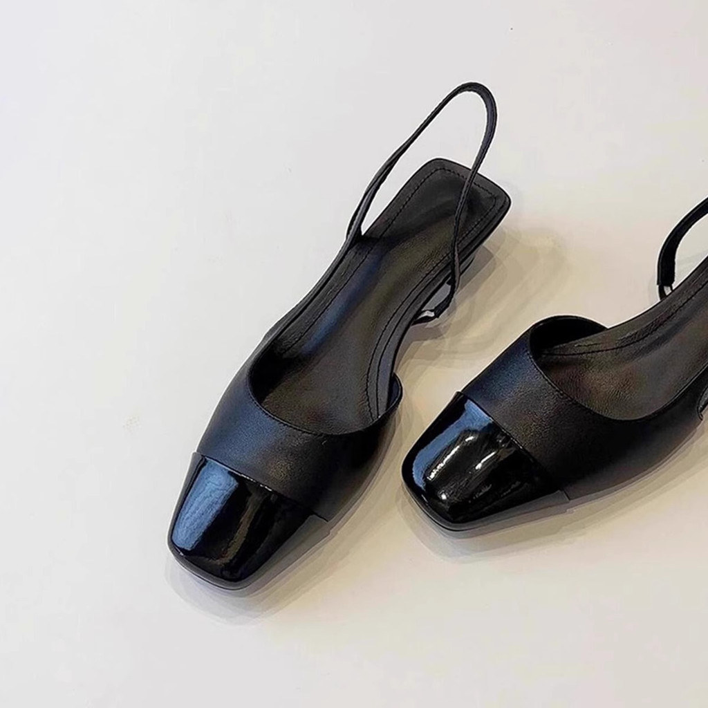 [COD] Sandal hak rendah hitam wanita, sepatu kasual ujung persegi kulit lembut ujung tertutup