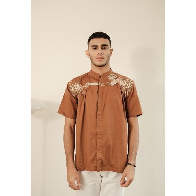 Larusso Kemeja Koko Bordir Panjang - Orange Brick