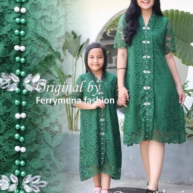 DB19>> Dress couple Ibu dan anak kebaya pesta kebaya kondangan kebaya wisuda ga shio  wanita kebaya 