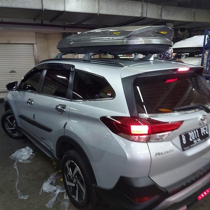 Premium Roofbox Roof Box OTORACK Limitless Glossy Ready Stock Promo