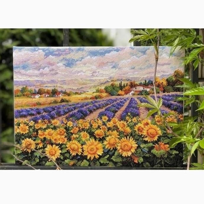 paket kristik taman bunga matahari dan lavender sawah