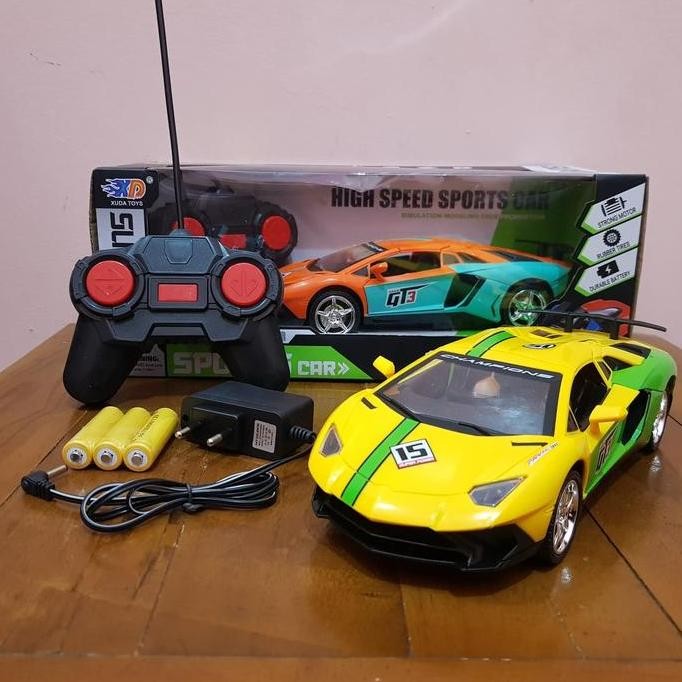 Mainan Mobil Sedan Sport Remote Control - RC Car Sedan Sport