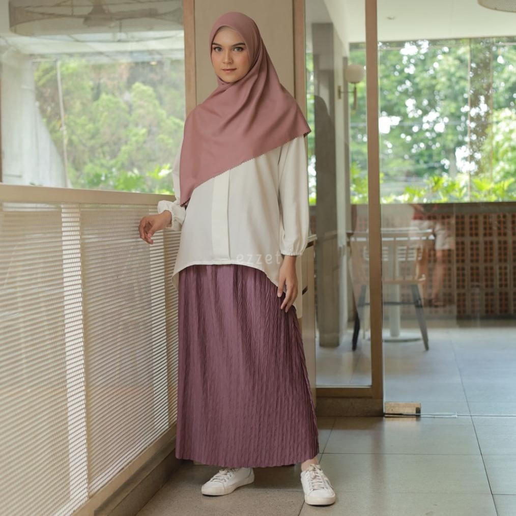 Promo Ezzet - Adiva Rok Dewasa Plisket Premium Korean Style Pleats Skirt Jumbo Jak-127