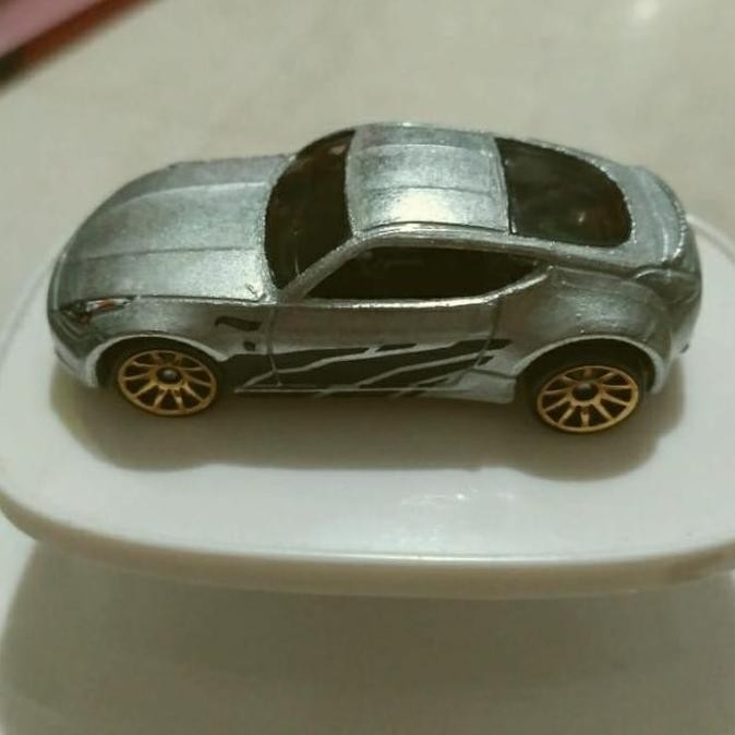 hotwheels nissan 370z zamac