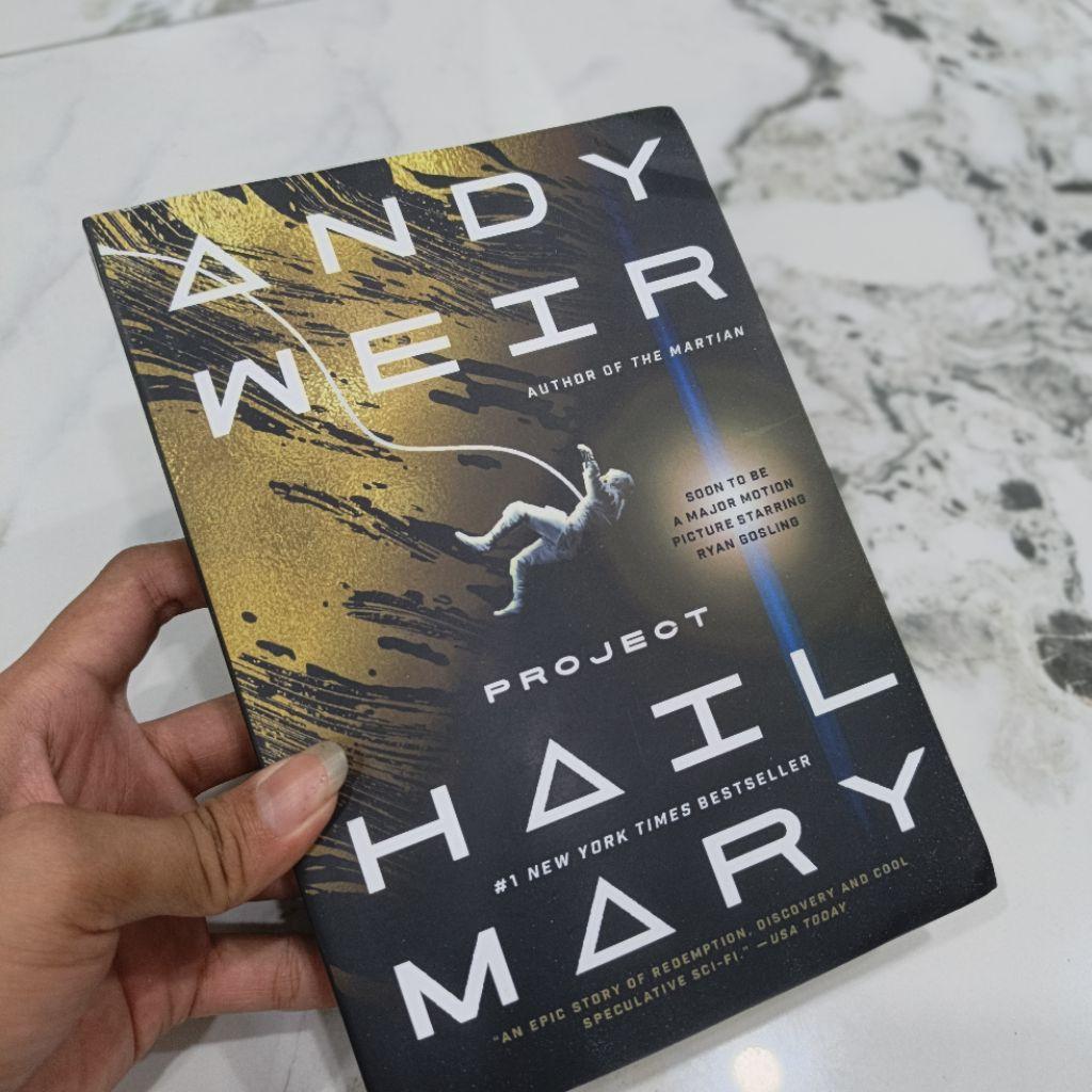 Project Hail Mary (A Novel) By Andy Weir (English)
