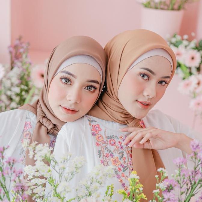 Scarf- Rifanyhijab Bella Square Nita Muslim Jilbab Empat Pollycotton Plain Square