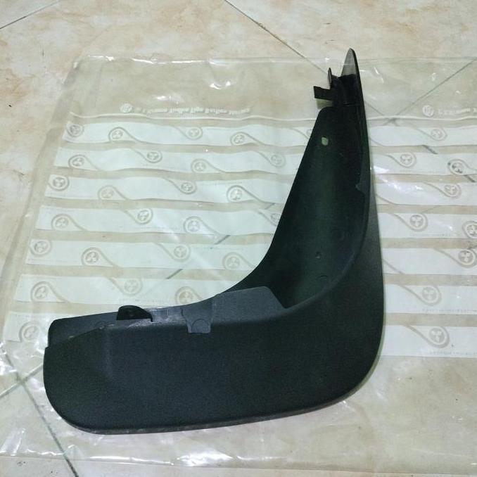 Karpet Lumpur Depan Kanan Vw Golf Gti Original