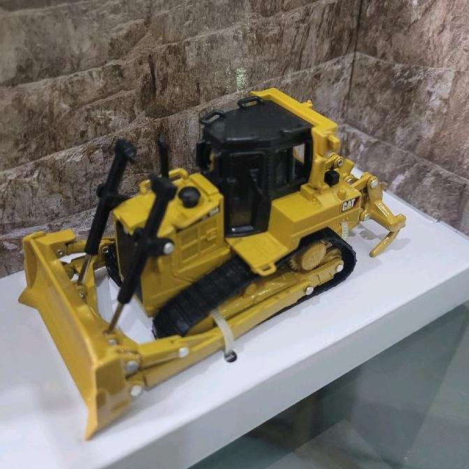 Promo Diecast miniatur Alat Berat Dozer D6R Diskon