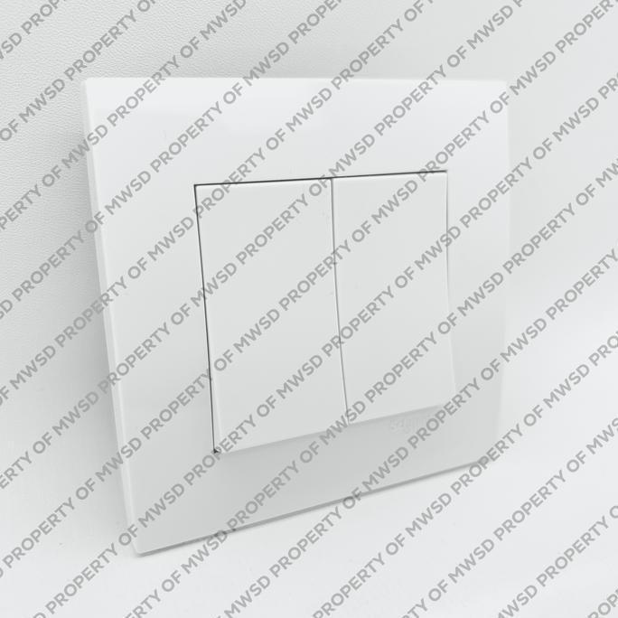 SCHNEIDER REGULATOR KAPASITOR  6 STEP VARLOGIC RT6 51207