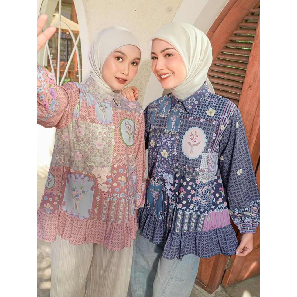 Kienka - Azalea Blouse Atasan Wanita Motif Bunga Monogram Printed Premium