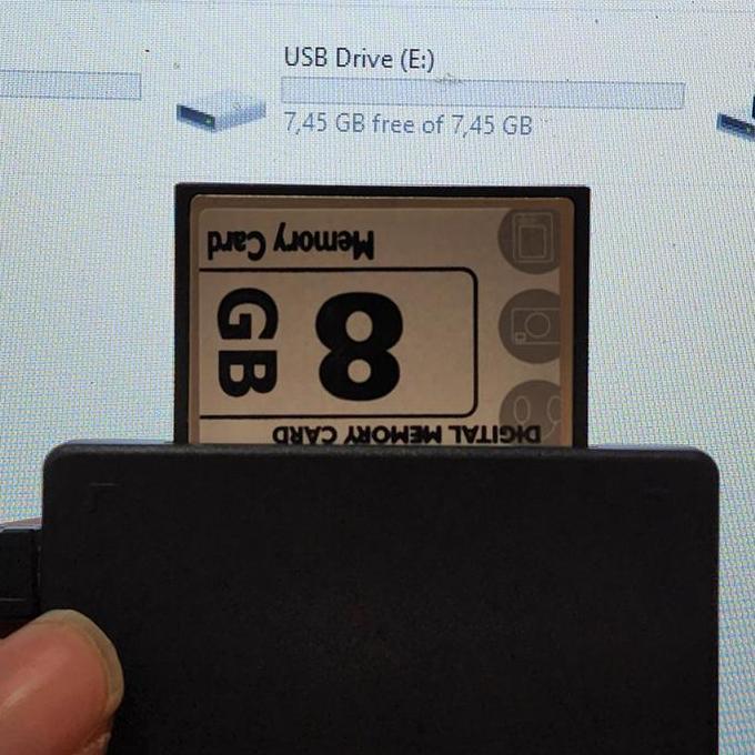 Card- Cds Memory Card Compact Flash - Cf - 2Gb - 8Gb 16Gb For Nikon Canon