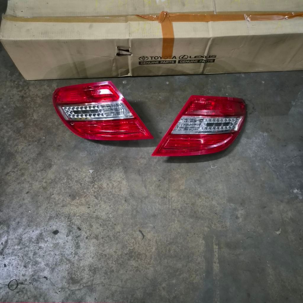 Stoplamp Mercedes Benz W204 C63 Original