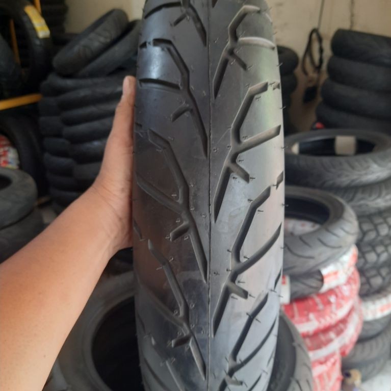 pirelli night dragon 130/90-16 nos