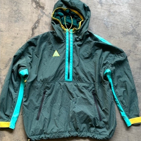 windbreak anorak acg