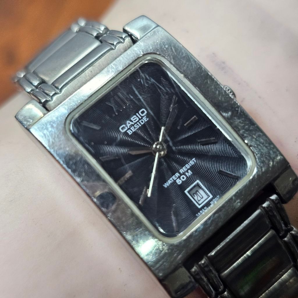 Jam Casio  Beside 2719 Belmud Silver Black Kotak Rantai Ladies Bekas