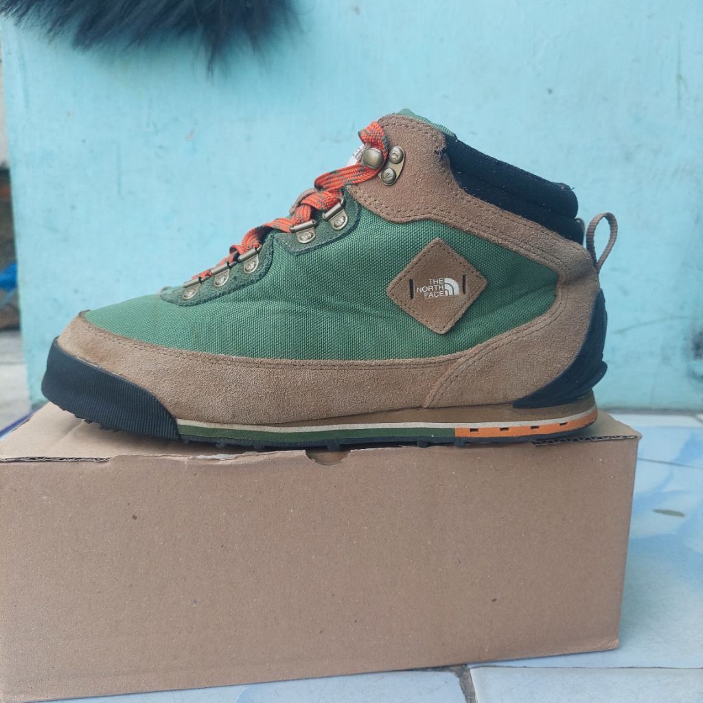 tnf back berkeley sepatu hiking gunung outdoor