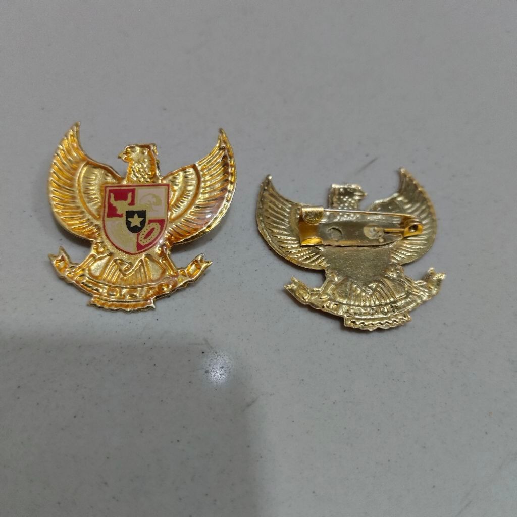 PIN GARUDA PECI.. GARUDA PECI 3 CM.. PIN GARUDA 3 CM