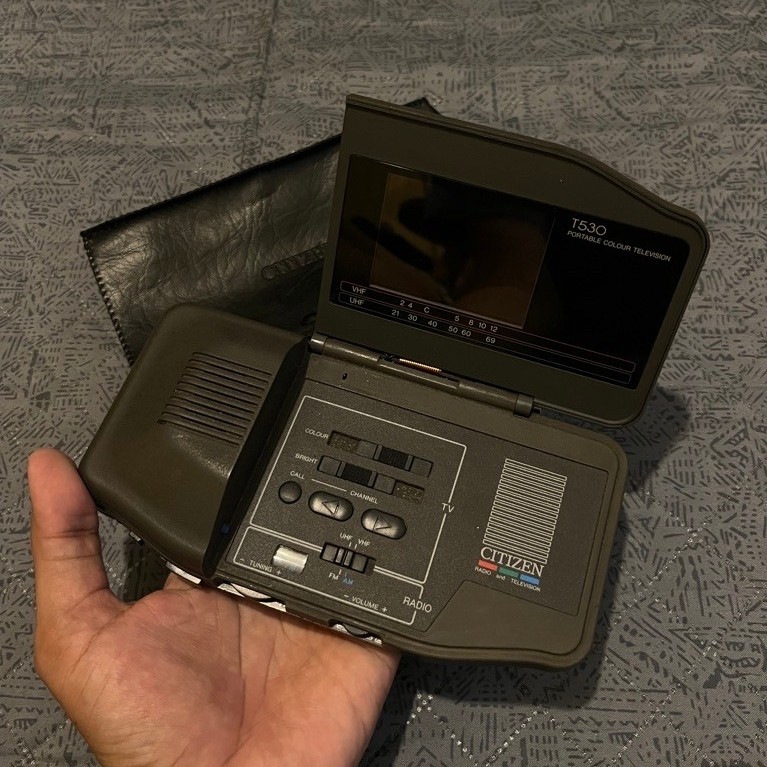 citizen t530 radio and tv portable original