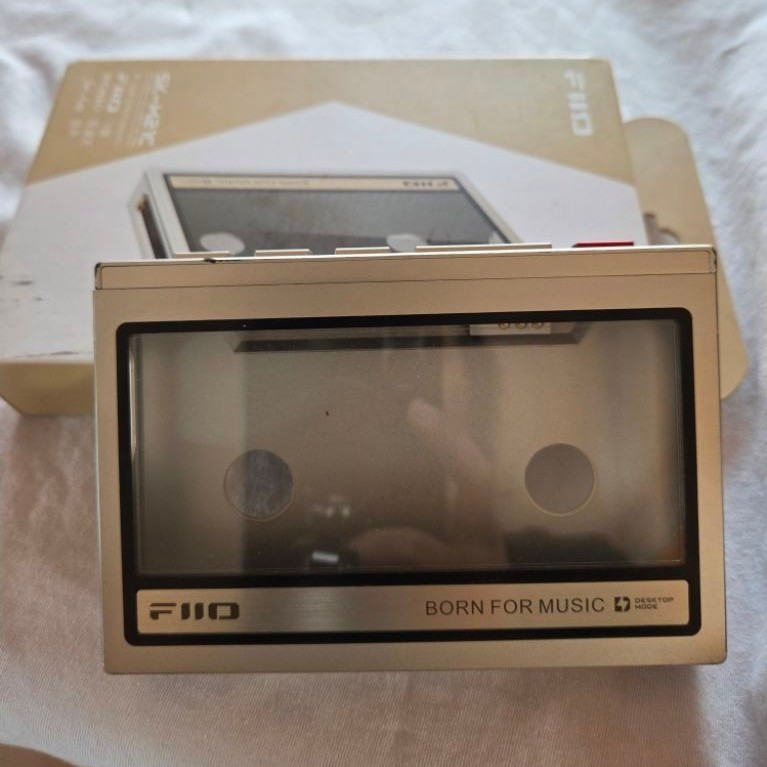 Case Fiio M21 Cassette Gold Edition - preloved